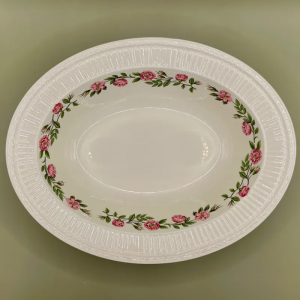 Wedgwood Rosalind groenteschaal 1340-1