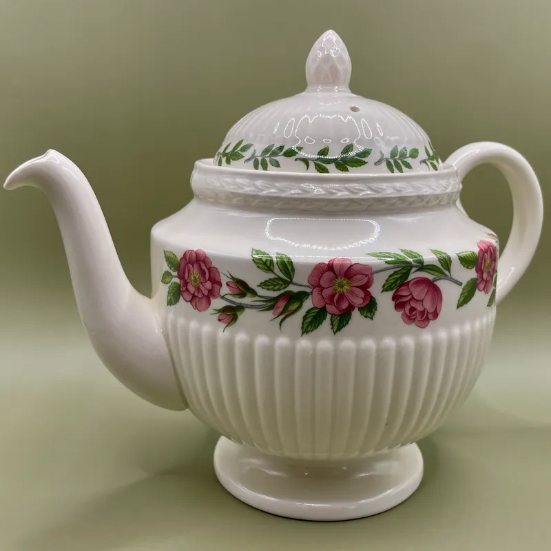 Théière Wedgwood Rosalind 1 Théière Wedgwood Rosalind