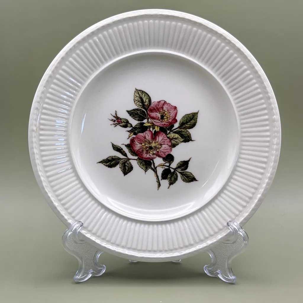 Assiette à Gâteau Wedgwood Briar Rose 16 cm 4 Assiette à Gâteau Wedgwood Briar Rose 16 cm – Image 4