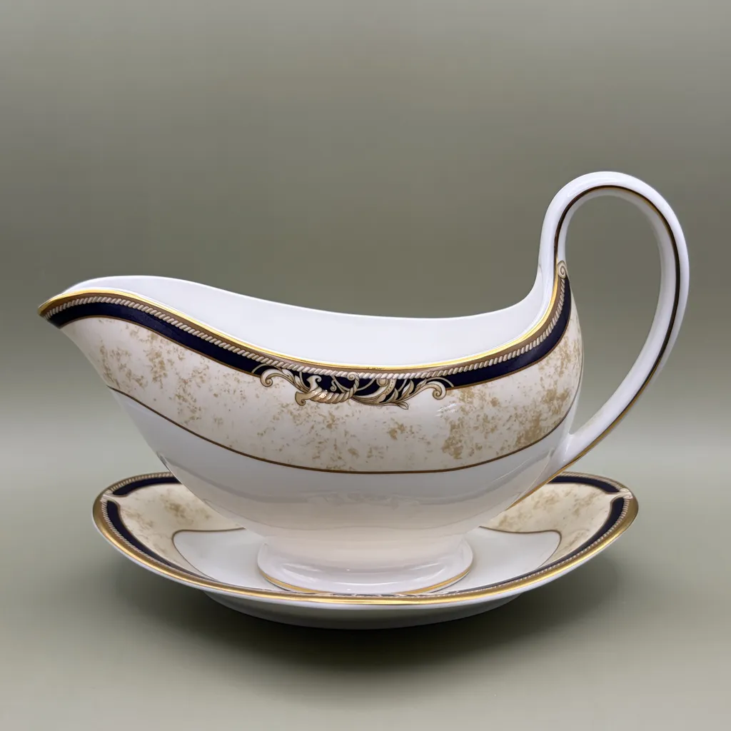 Wedgwood Cornucopia Sauskom met Schotel 3 Wedgwood Cornucopia Sauskom met Schotel - Afbeelding 3